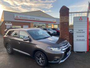 MITSUBISHI OUTLANDER 2016 (66) at Fife Isuzu Cupar