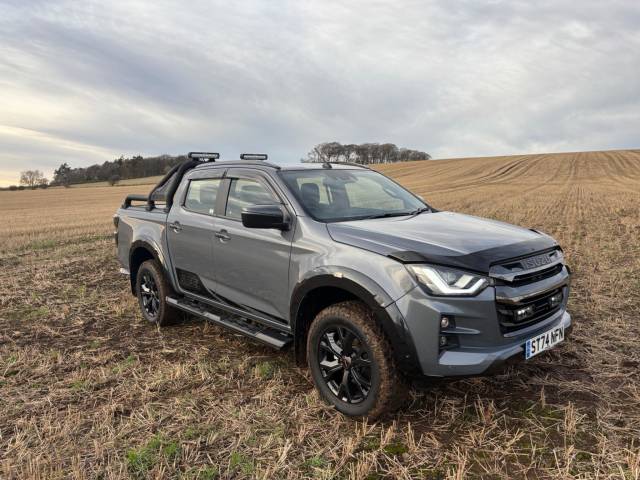 Isuzu D-max 1.9 V-Cross Steel Edition Double Cab 4x4 Auto Pickup Diesel